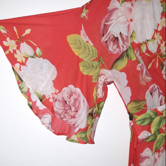 Scarlet-Rose Bloom Maxi Dress - Picture 6 of 8